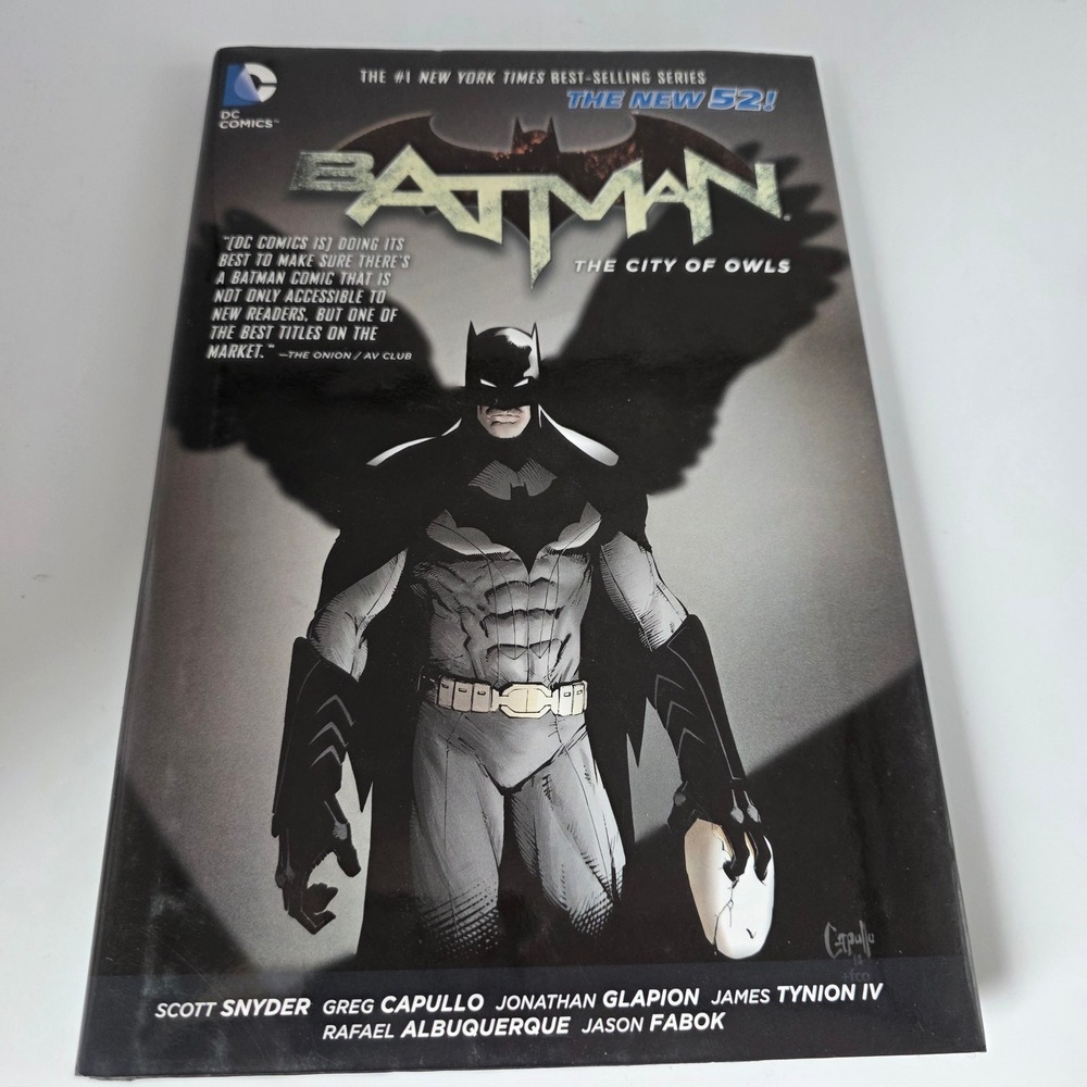 Batman Vol 2 The City of Owls Hardcover DC Comic New 52 Snyder Capullo 1st Print